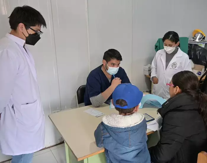 Medical Volunteering & Internships
